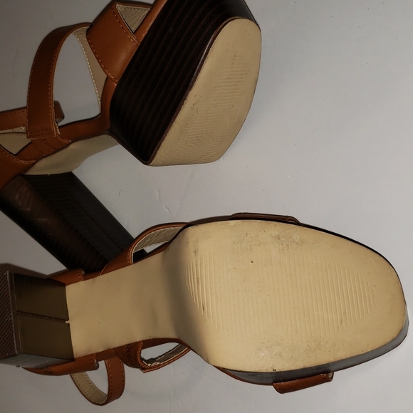 JUSTFAB Versatile Modern Square Toe Ankle Strap high heel sandal - Picture 6 of 6